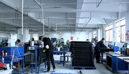 【學(xué)習(xí)強(qiáng)國(guó)】?jī)墒肿墒钟藏K泰興:復(fù)工復(fù)產(chǎn)“提速” 智能制造顯身手